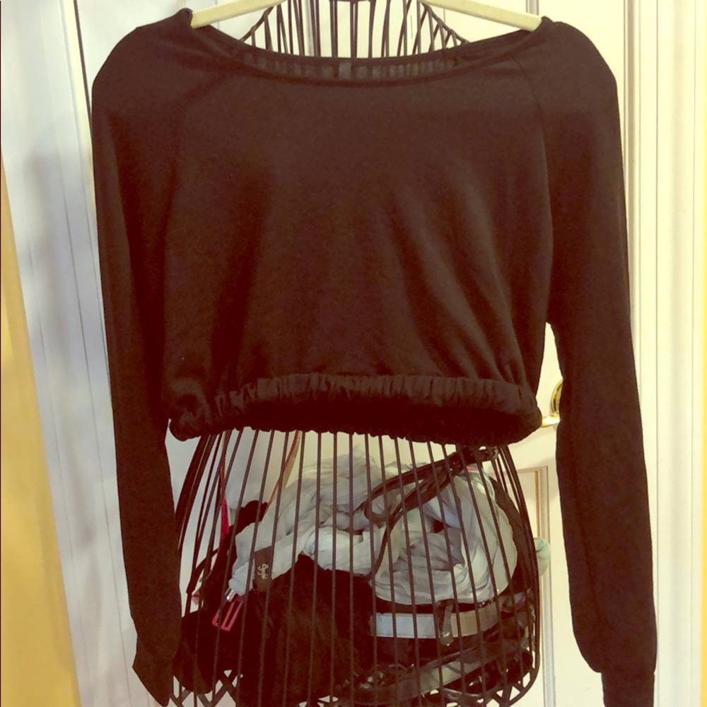 Black Sweater crop top - size medium